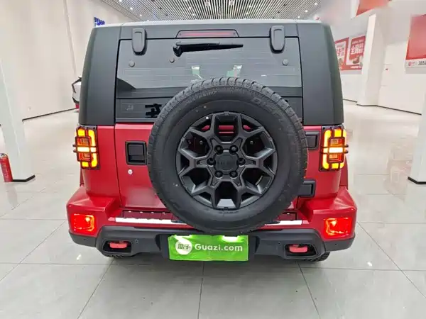BAIC BJ40 2024