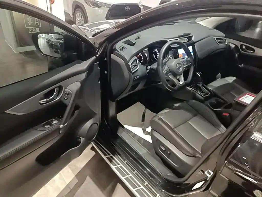 Nissan Qashqai 2023 — фото 16