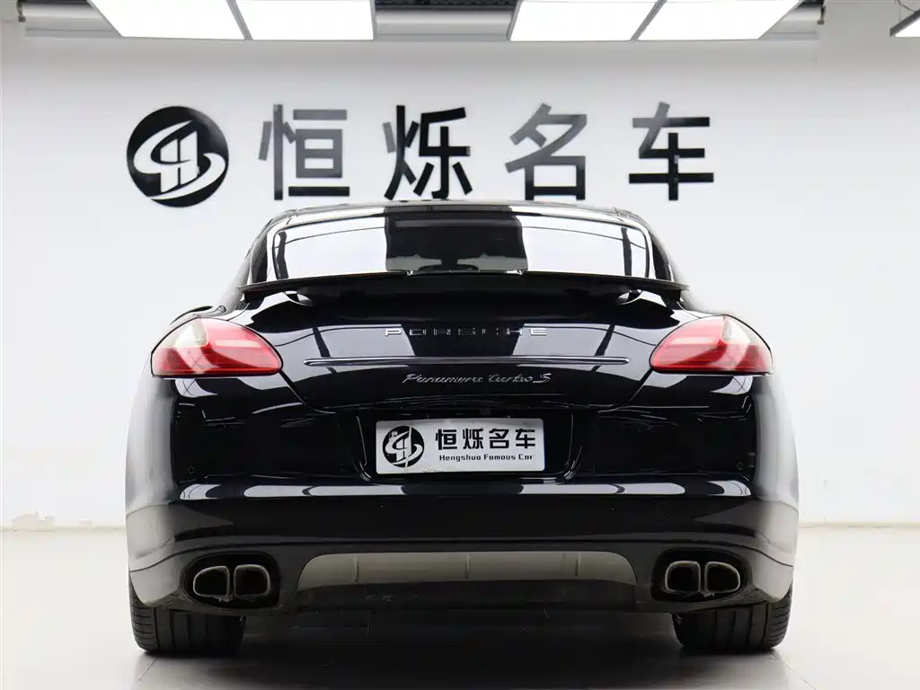 Porsche Panamera 2011 — фото 20