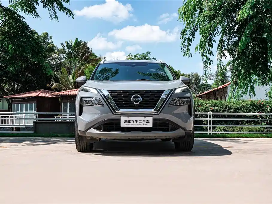 Nissan X-Trail 2021 — фото 2