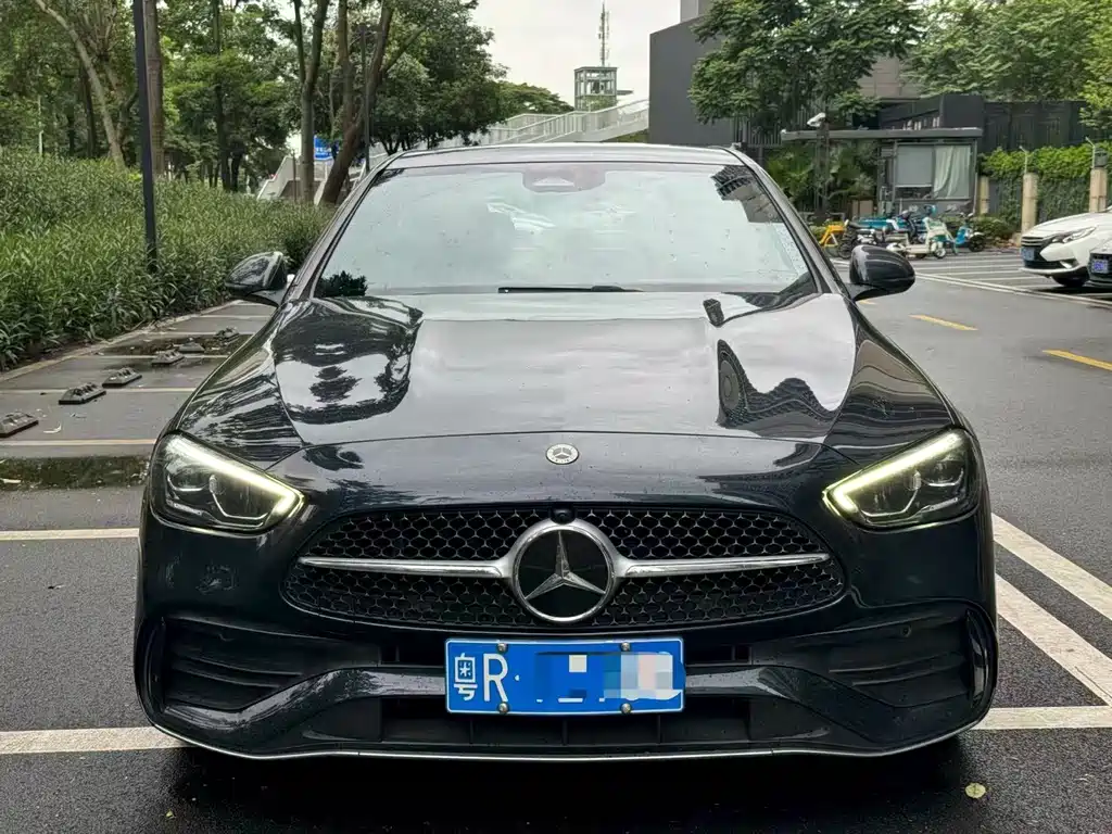 Mercedes-Benz C-Class 2022