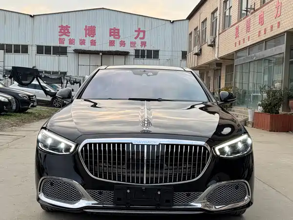 Mercedes-Benz S-Class 2011