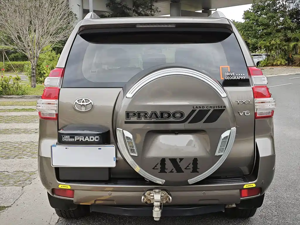 Toyota Prado 2016 — фото 8