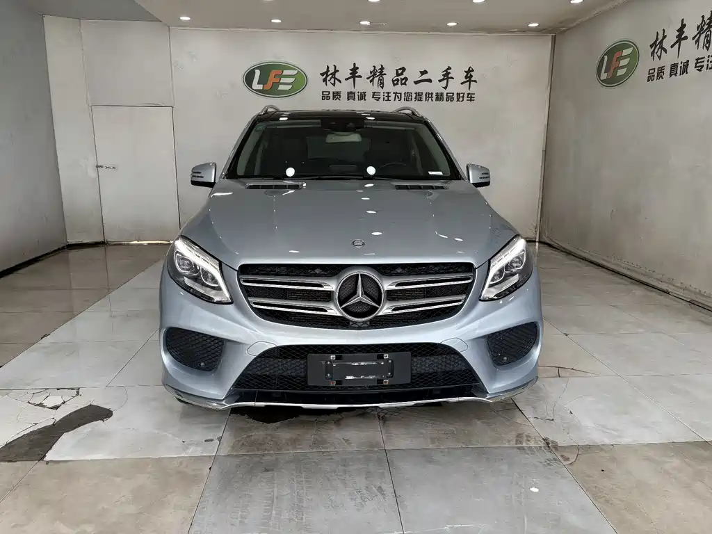 Mercedes-Benz GLE 2016
