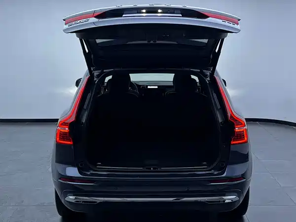 Volvo XC60 2023