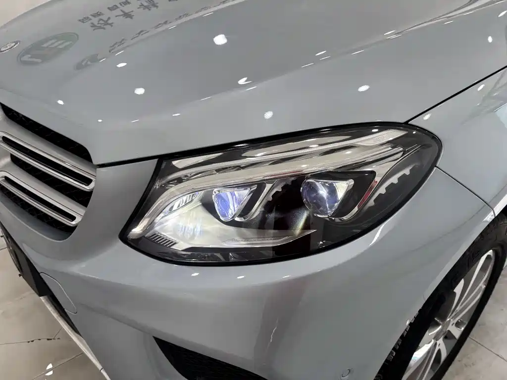 Mercedes-Benz GLE 2016 — фото 8