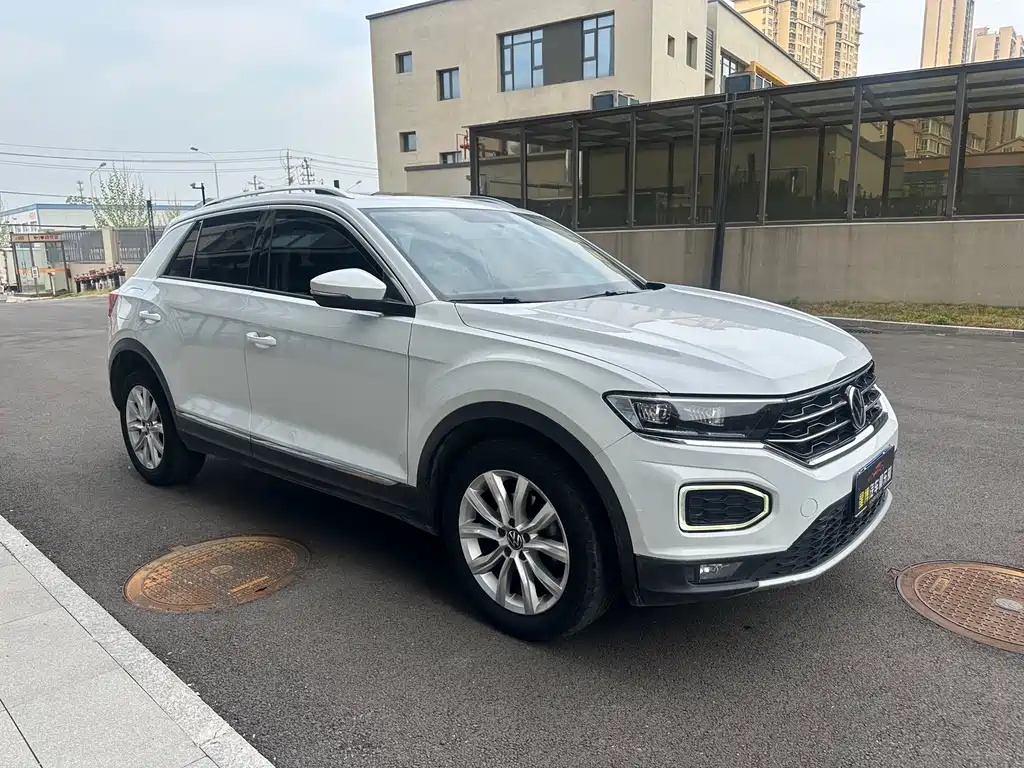Volkswagen T-Roc 2022 — фото 3