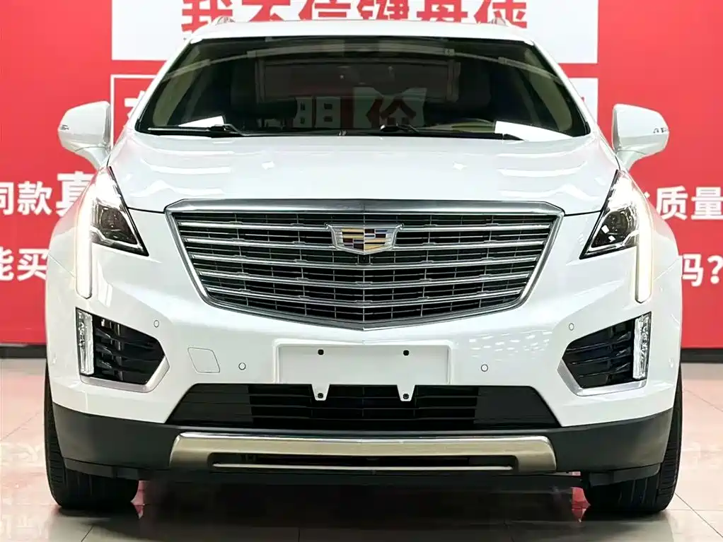 Cadillac XT5 2019 — фото 2