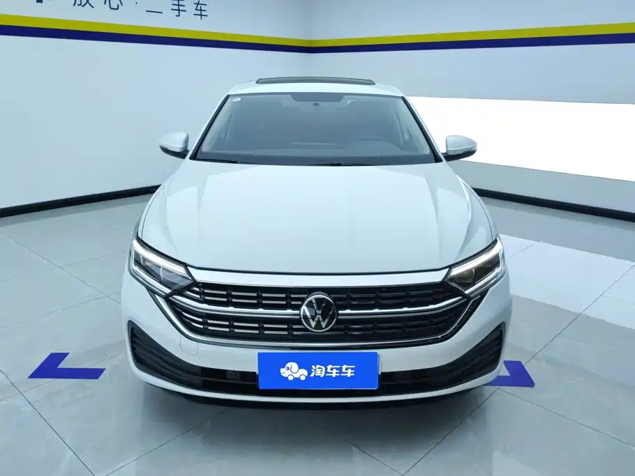 Volkswagen Sagitar 2025
