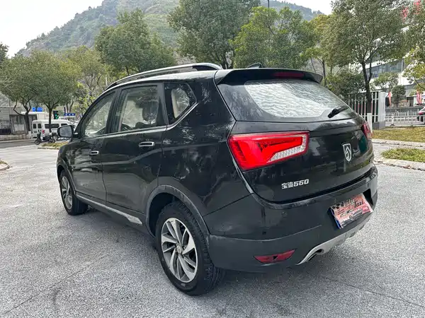Baojun 560 2015