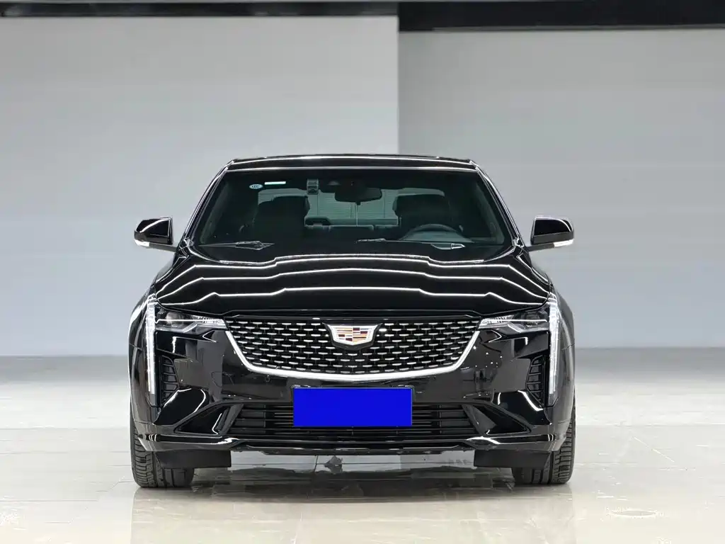 Cadillac CT4 2024 — фото 2