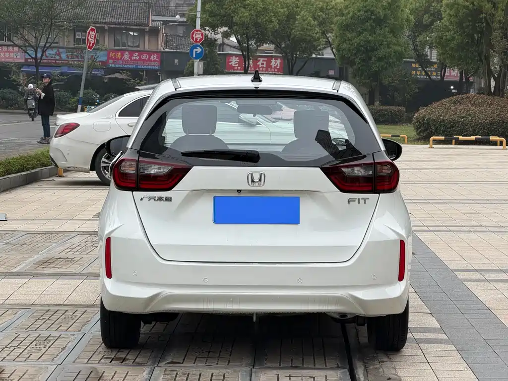 Honda Fit 2023 — фото 13