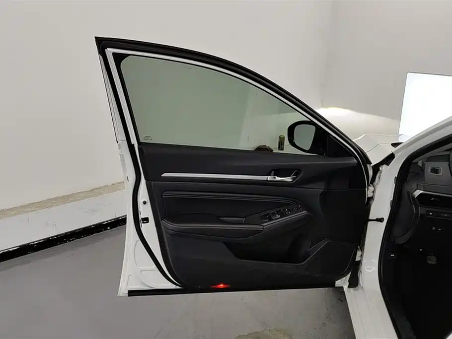 Nissan Teana 2019