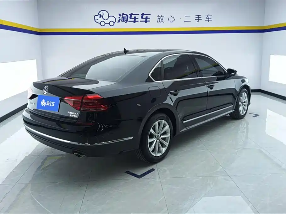 Volkswagen Passat 2018 — фото 3