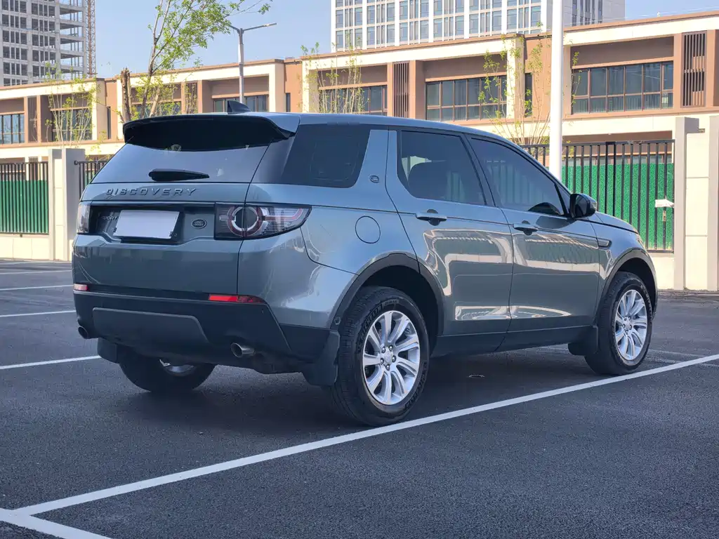 Land Rover Discovery Sport 2019 — фото 8