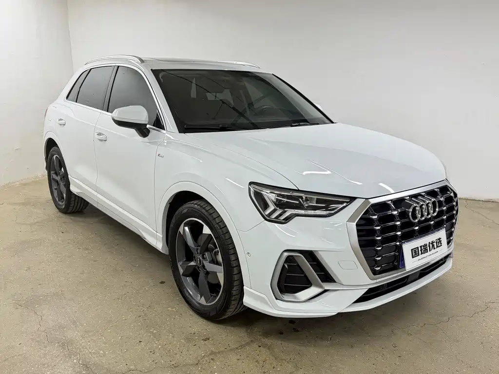 Audi Q3 2022
