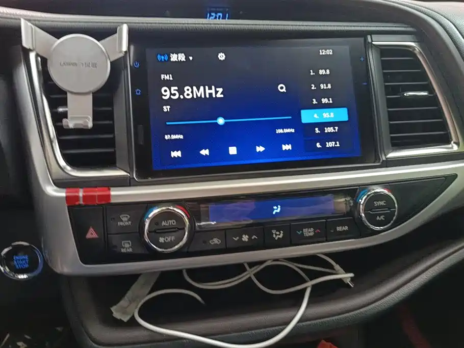 Toyota Highlander 2019 — фото 13