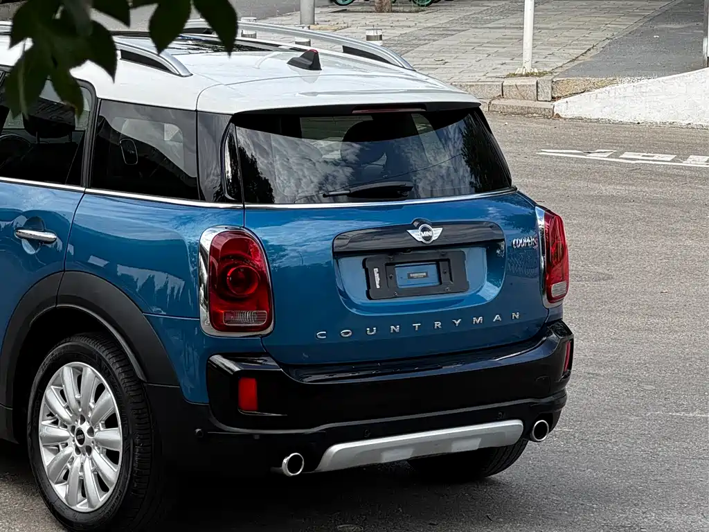 MINI Countryman 2017 — фото 14