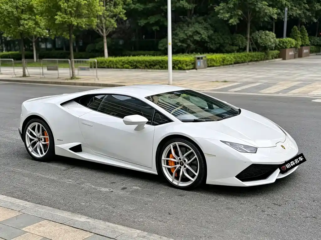 Lamborghini Huracan 2016 — фото 1