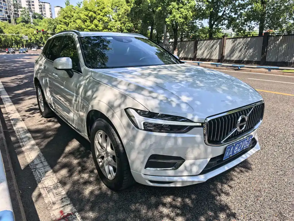 Volvo XC60 2021