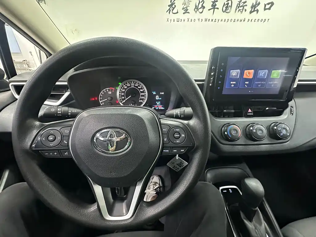 Toyota Corolla 2023 — фото 20