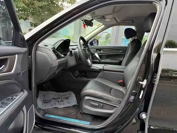 Honda Crown Road 2021