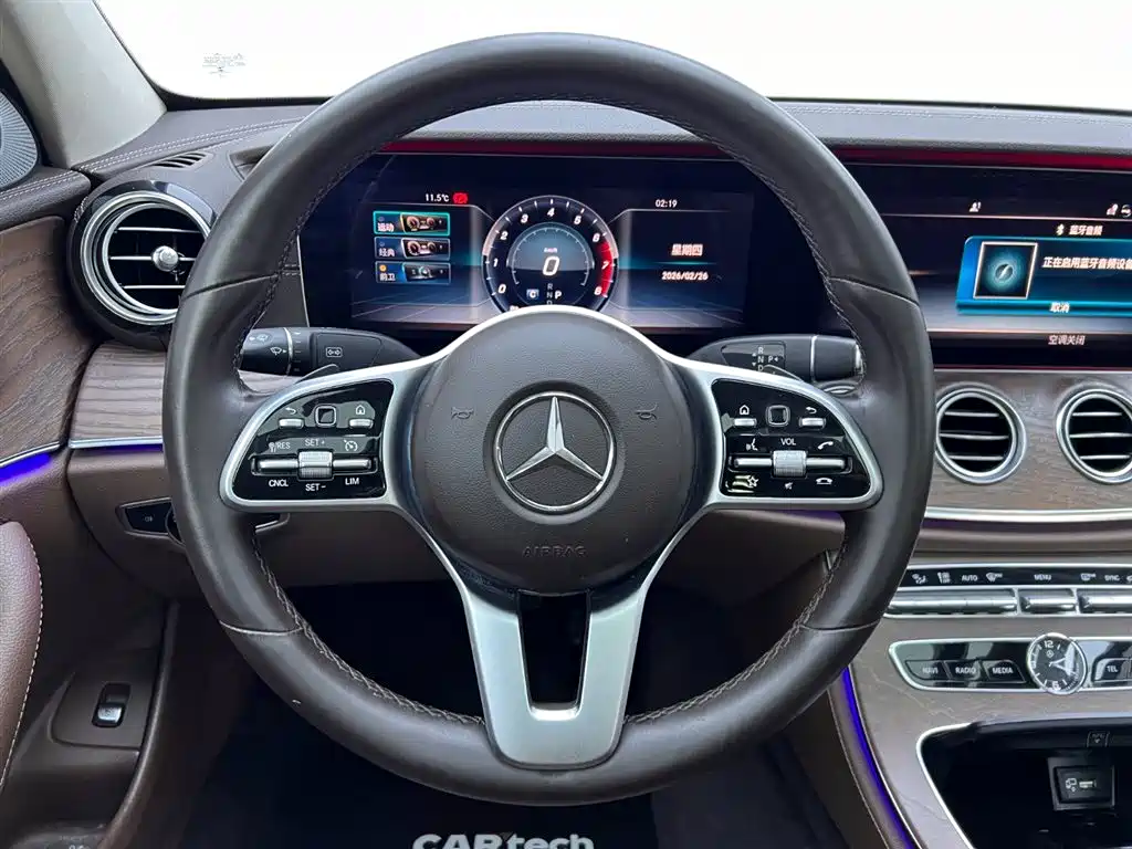 Mercedes-Benz E-Class 2020 — фото 24