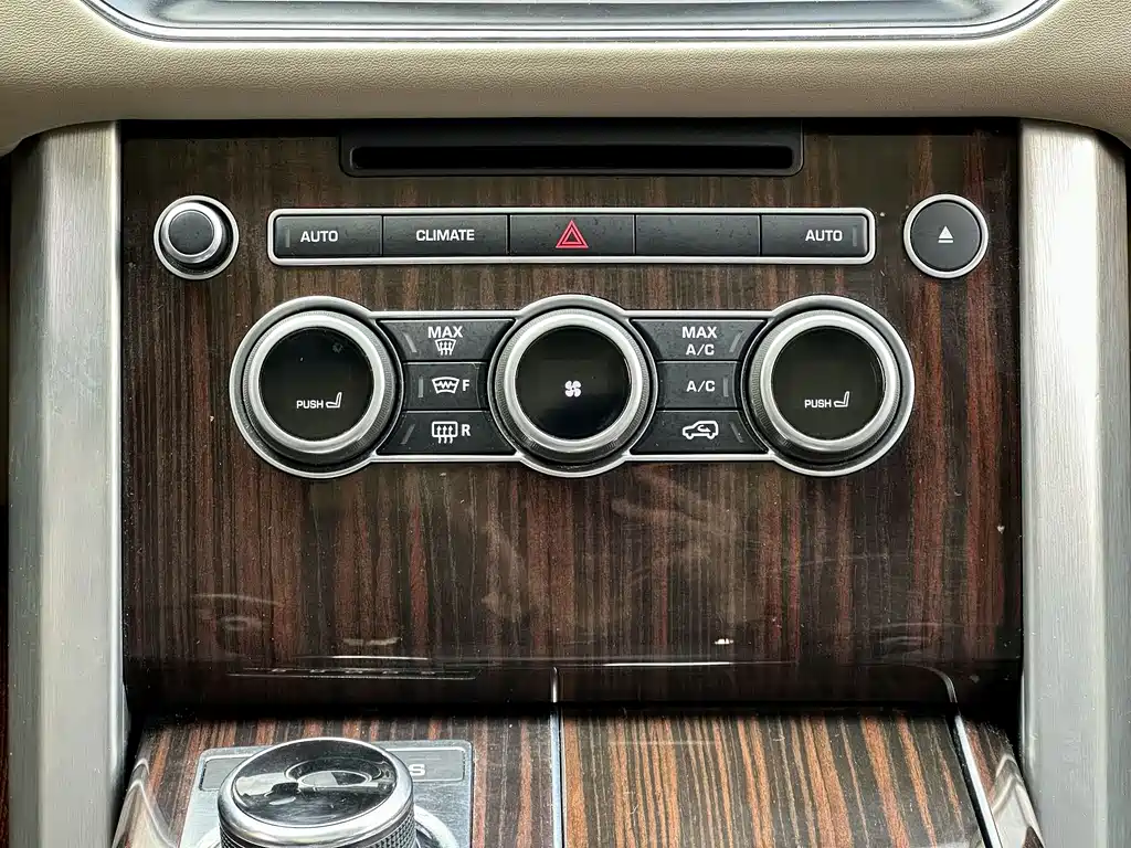 Land Rover Range Rover 2018 — фото 26