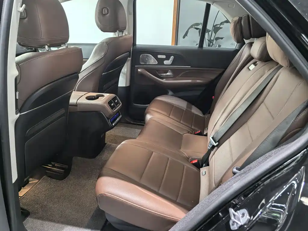 Mercedes-Benz GLE 2023 — фото 12