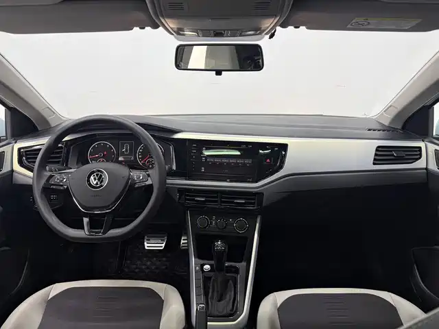 Volkswagen Polo 2022