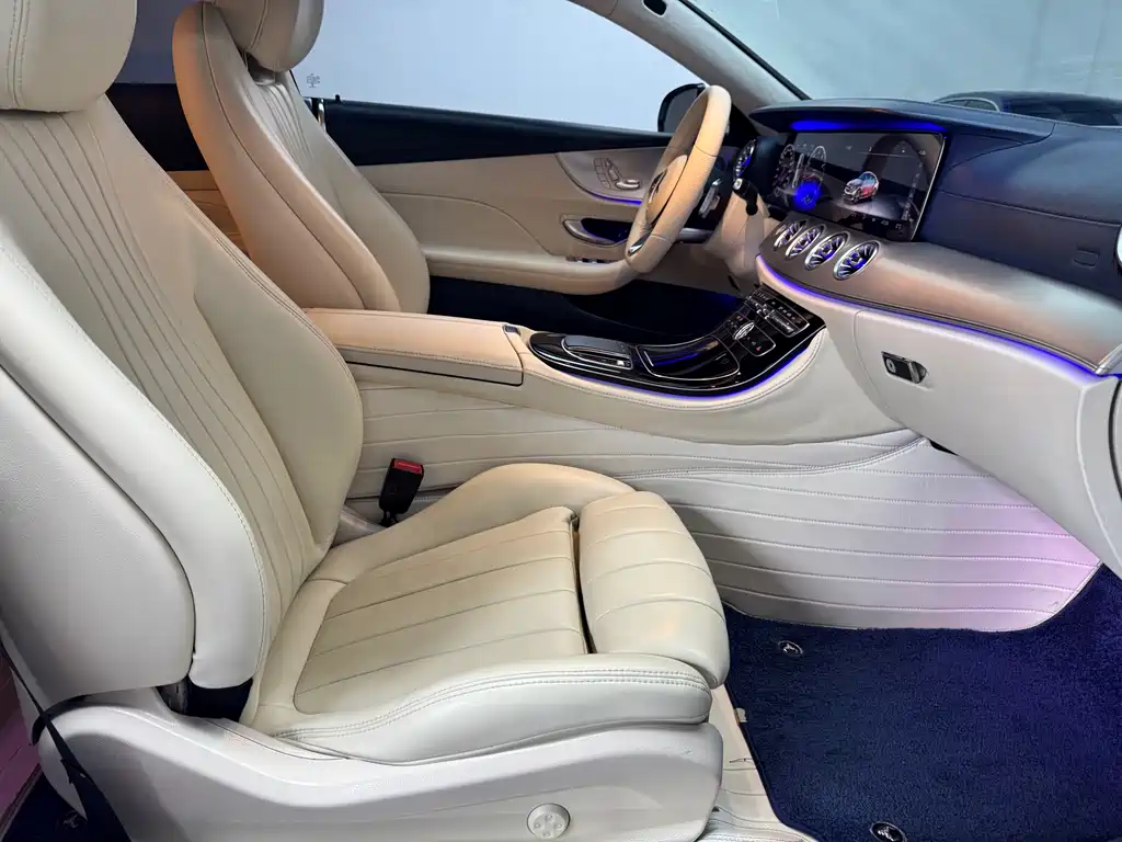 Mercedes-Benz E-Class 2020 — фото 13