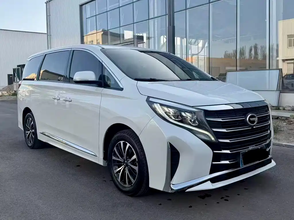 GAC Motor Trumpchi M8 2023 — фото 3