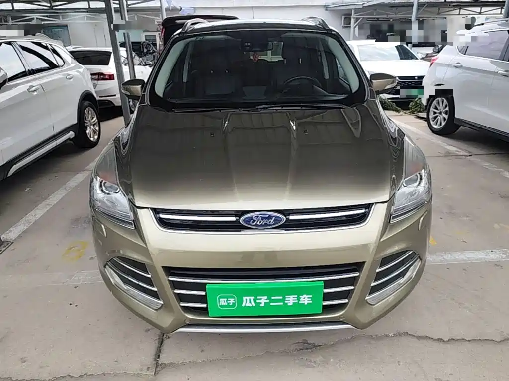 Ford Kuga 2015 — фото 3