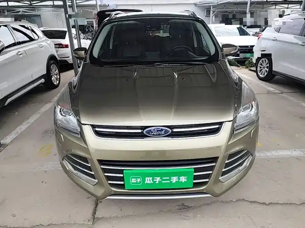 Ford Kuga 2015