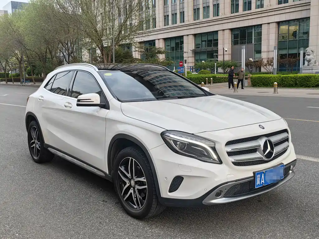 Mercedes-Benz GLA 2017