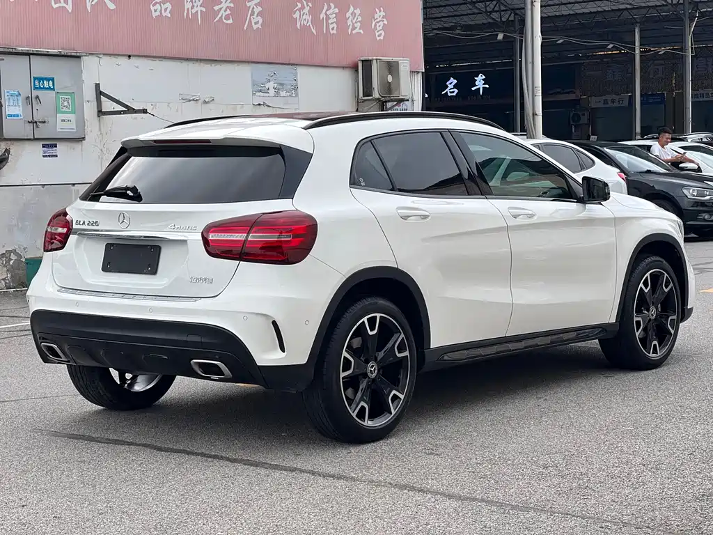 Mercedes-Benz GLA 2019 — фото 7