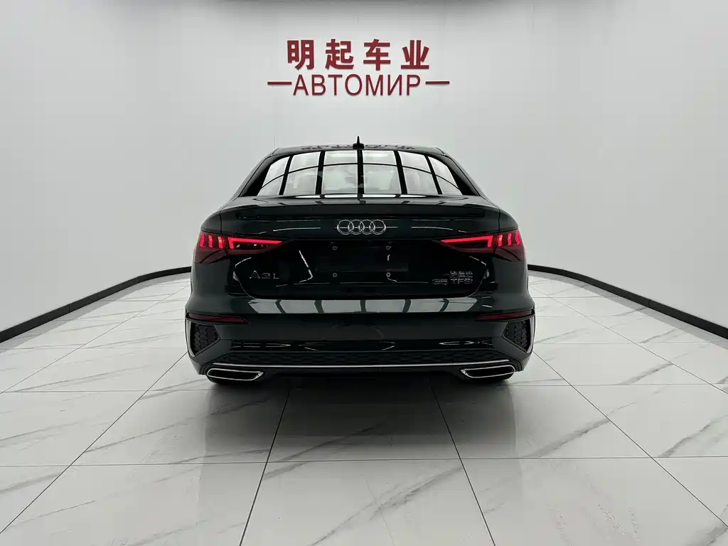 Audi A3 2022 — фото 10