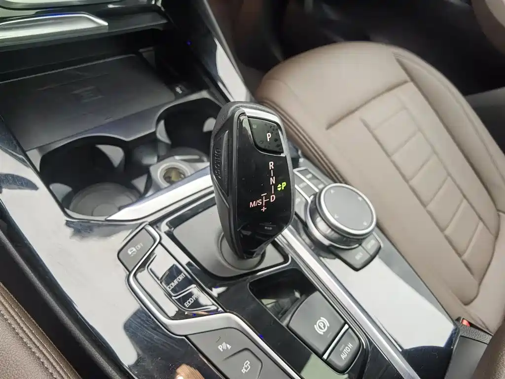 BMW X3 2019 — фото 13