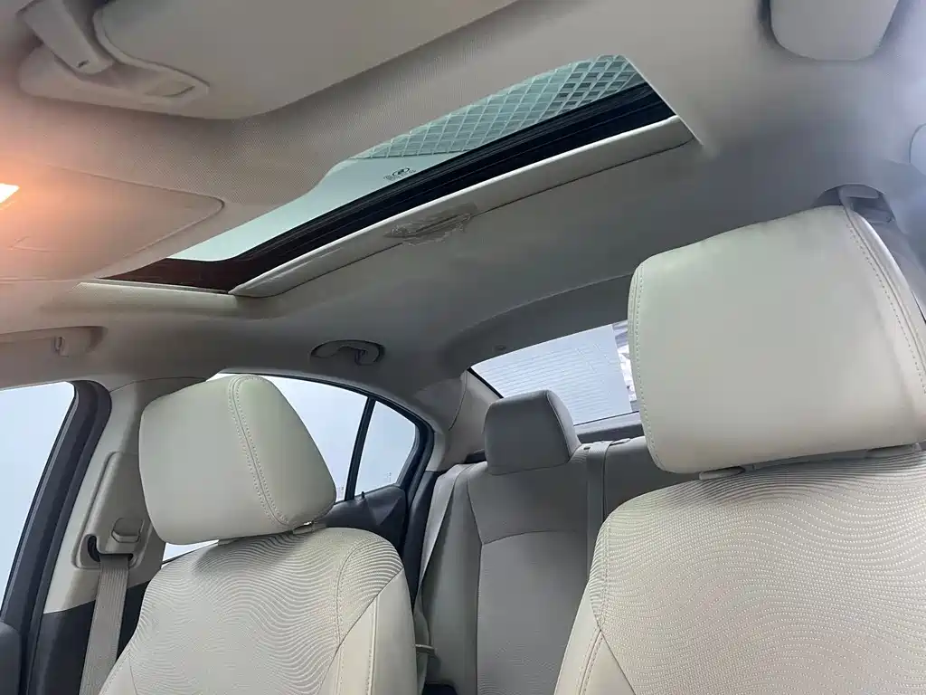 Chevrolet Cruze 2015 — фото 11
