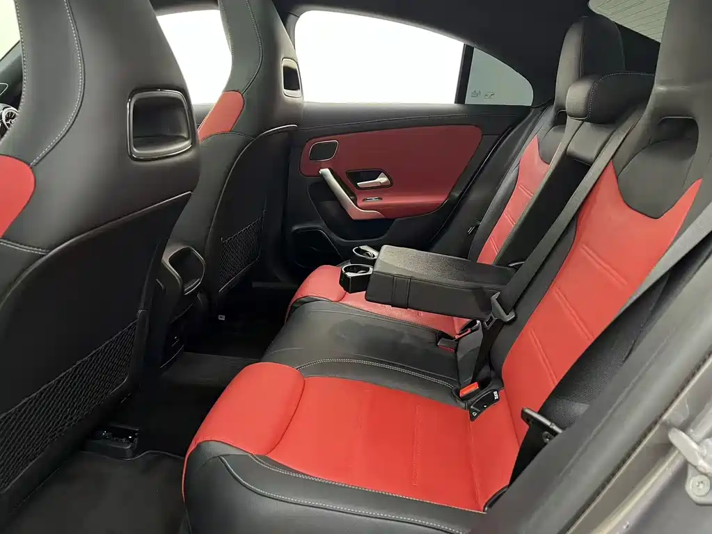 Mercedes-Benz CLA AMG 2021 — фото 9