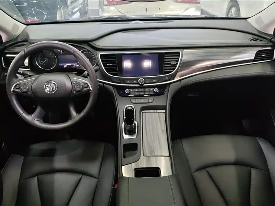 Buick LaCrosse 2020 — фото 12