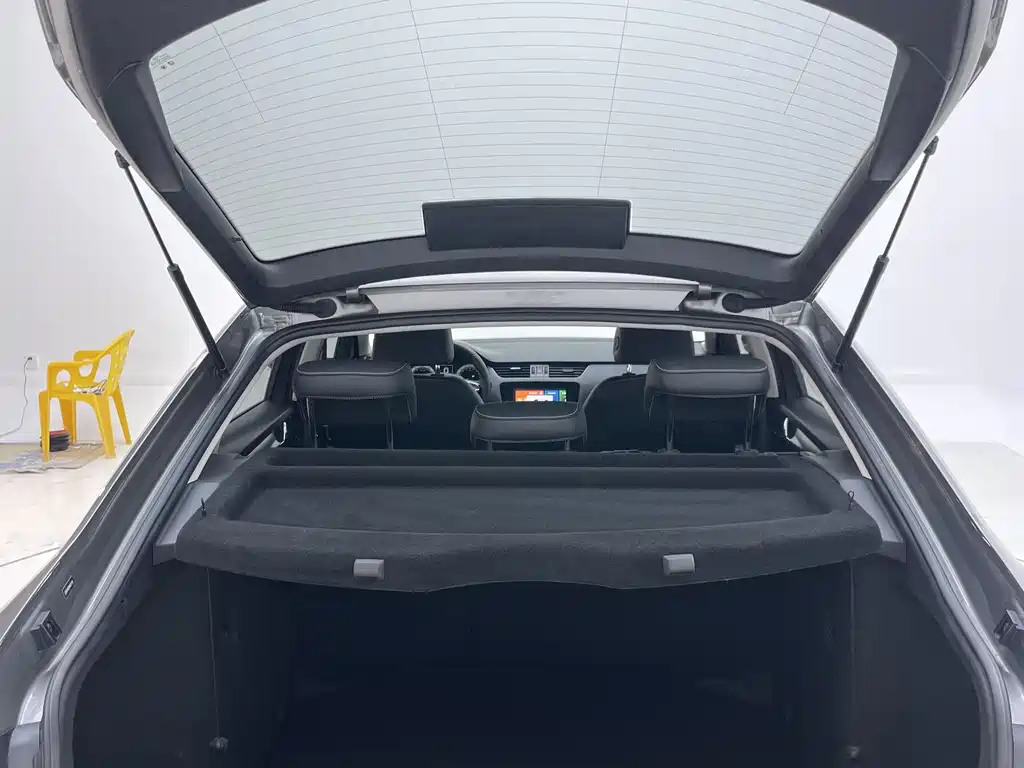 Skoda Octavia 2022 — фото 22