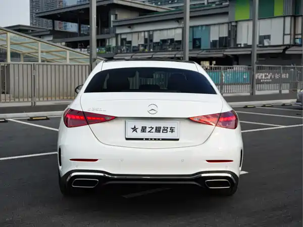 Mercedes-Benz C-Class 2025