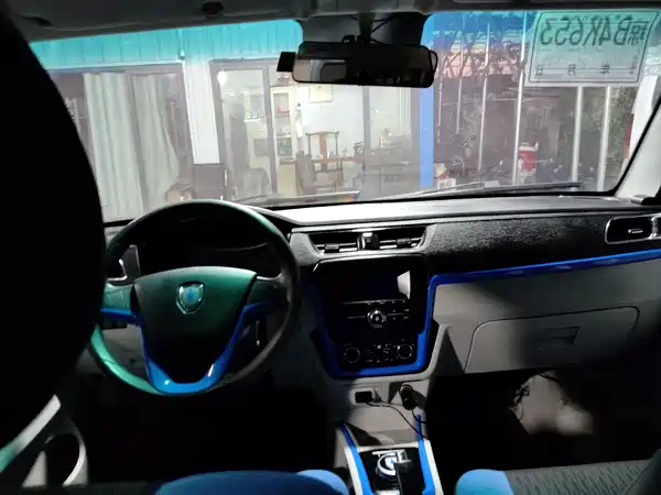 Jinbei New Hiace EV 2023