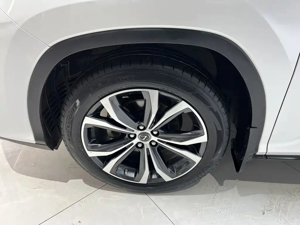 Lexus RX 2022 — фото 12