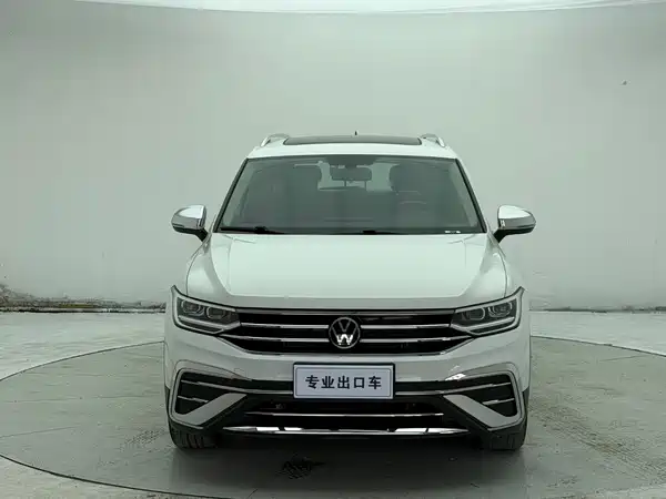 Volkswagen Tiguan L 2023