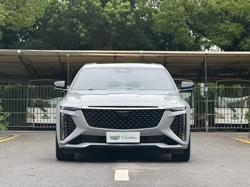 Cadillac CT6 2024 — фото 2