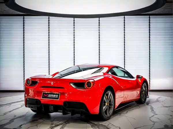 Ferrari 488 2018