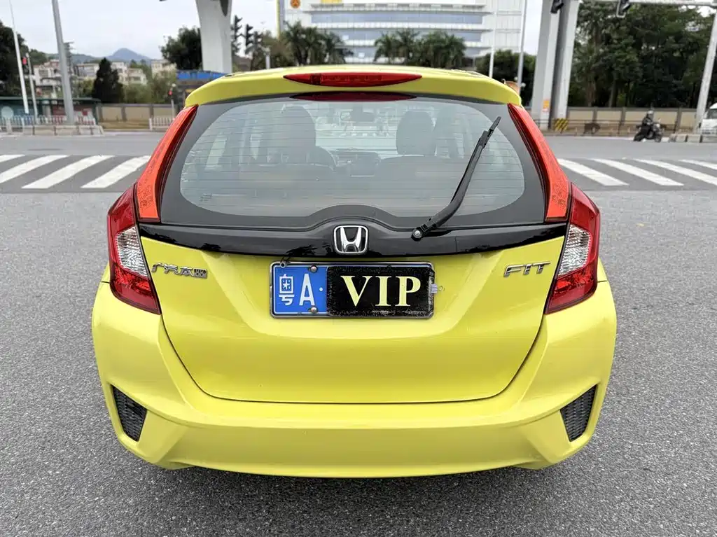 Honda Fit 2016 — фото 6