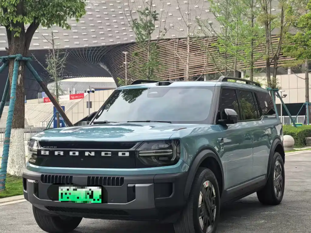 Ford Bronco 2025